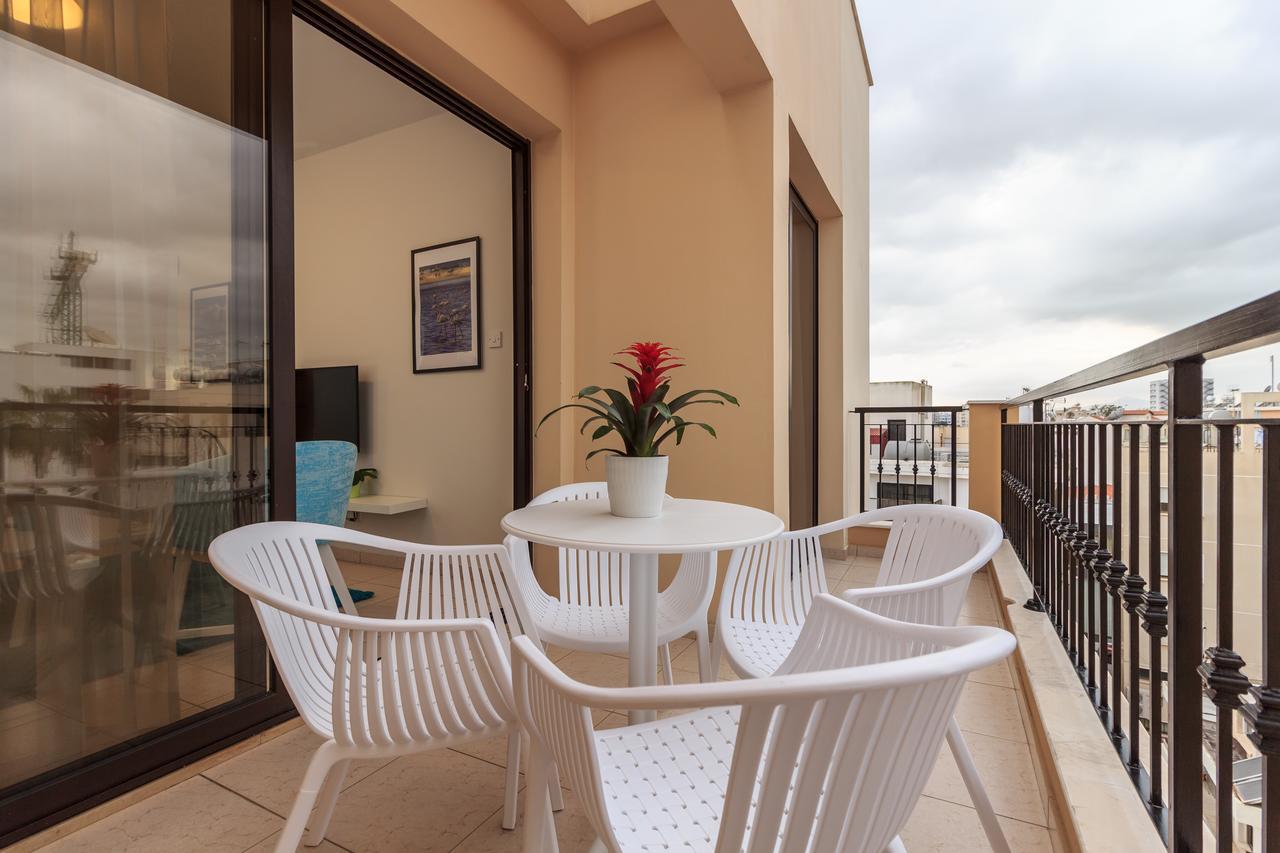 Soho City Apartments Larnaca Dış mekan fotoğraf