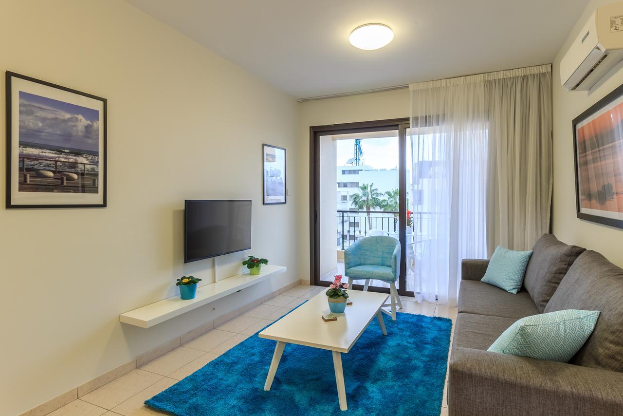 Soho City Apartments Larnaca Dış mekan fotoğraf