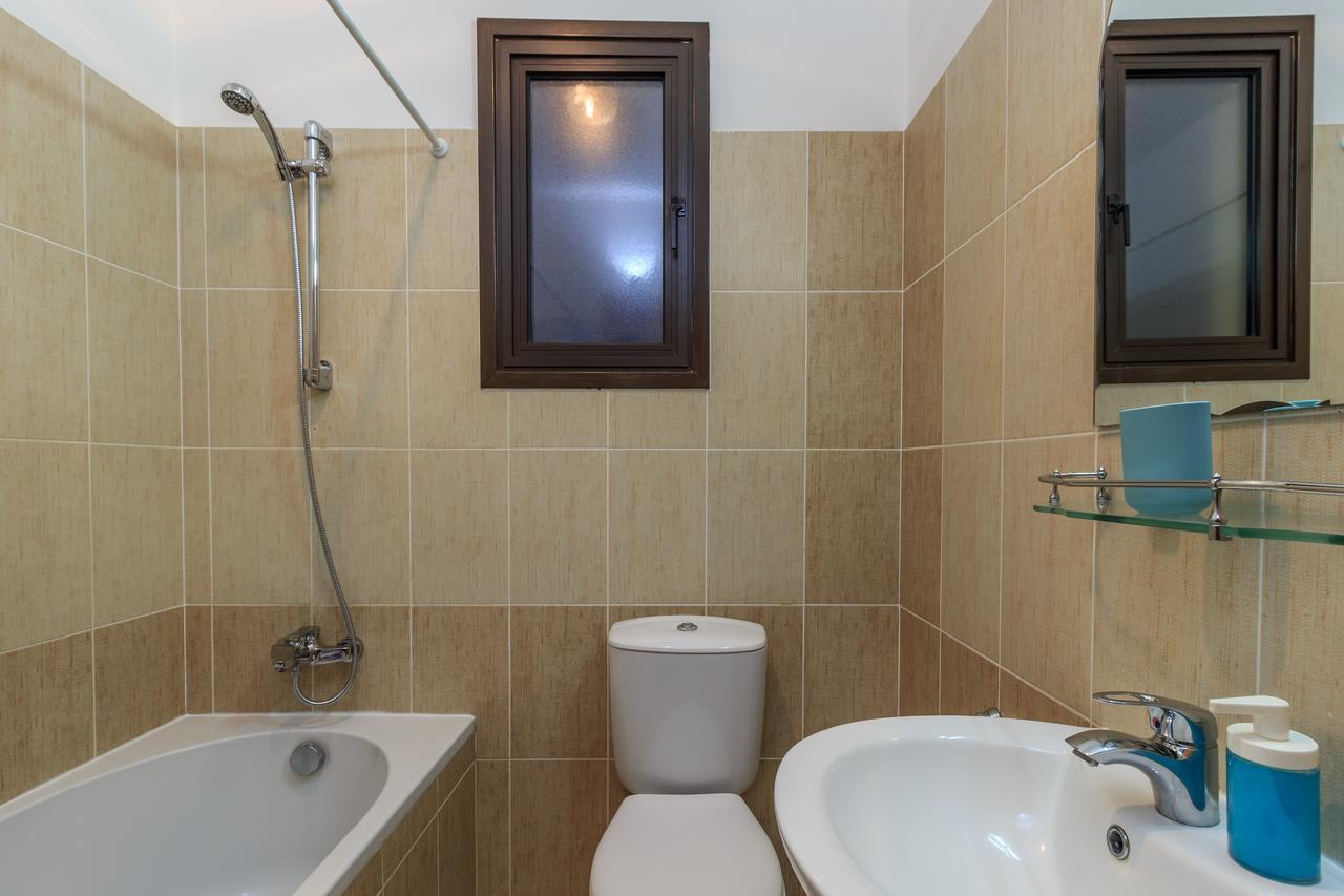 Soho City Apartments Larnaca Dış mekan fotoğraf